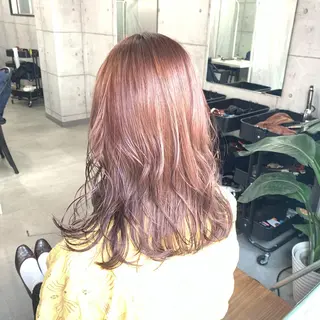 ミディアム カラー パーマ ヘアアレンジ メンズ キッズ ネイル マツエク・マツパ 切りっぱなしヘアボブ ミディアムヘアRYOのヘアスタイル