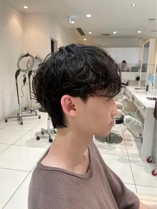 ショート パーマ メンズ 樋笠 知佳のヘアスタイル