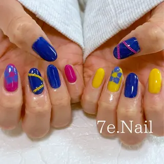 ネイル 7e. Nailのネイルデザイン