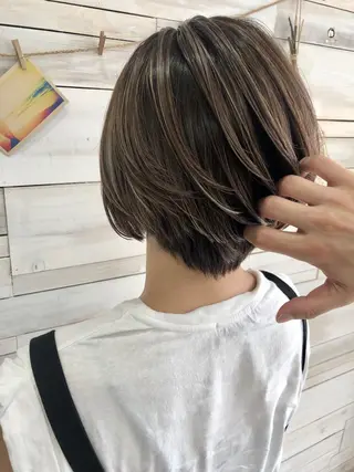 カラー 💎ブリーチ／ボブ 💎ハルのヘアスタイル