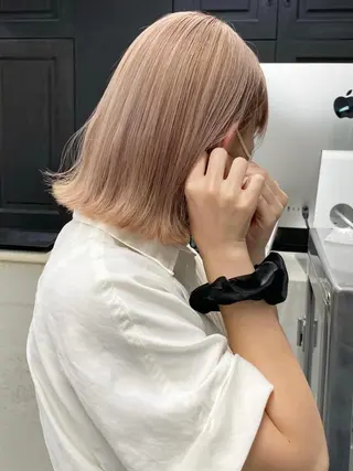 ミディアム カラー ヘアアレンジ ブリーチダブルカラー ハイライト/山本喜熙のヘアスタイル