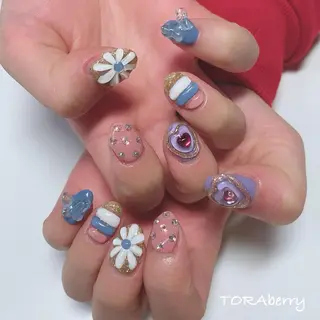 ネイル ネイリスト なつみのネイルデザイン