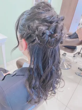 ヘアアレンジ 🍭🐰春木 佳奈子🌟✨のヘアスタイル