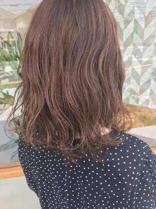 カラー mu ku.のヘアスタイル