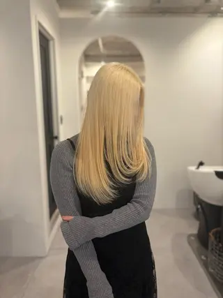 ロング カラー 中目黒ブリーチカラー ボブ橋本青輝のヘアスタイル