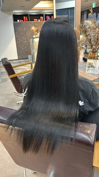 カラー レイヤー✂︎ぷつボブ 艶カラー🤍noaのヘアスタイル