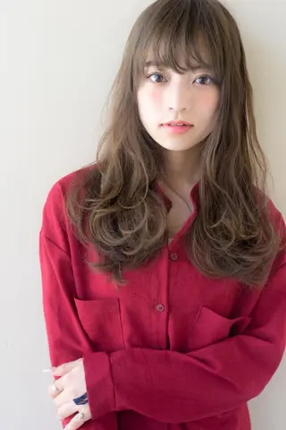 ロング おしゃれ染めで白髪を 染める/山口玲緒奈のヘアスタイル