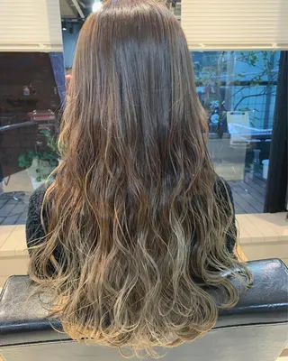 ロング カラー ヘアアレンジ メンズ キッズ ネイル マツエク・マツパ 透明感カラー🤎 ゆりのヘアスタイル