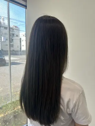 カラー 金谷 都のヘアスタイル