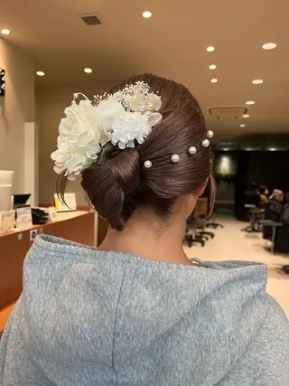 ヘアアレンジ ルナ|縮毛矯正 ×デザインカラー🥝のヘアスタイル