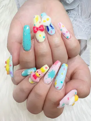 ネイル glow_ nailのネイルデザイン
