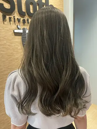 ロング カラー Sloth 🦥 MARINAのヘアスタイル