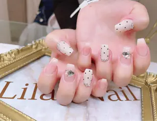 ネイル Lilas Nailのネイルデザイン