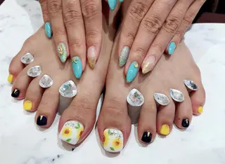 ネイル Lino+ ネイル&よもぎ蒸しのネイルデザイン