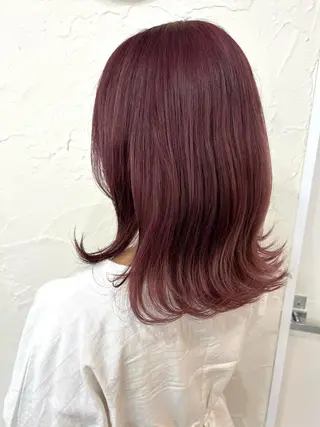 ミディアム 🩷艶カラー 🧡💛リサ🫧のヘアスタイル