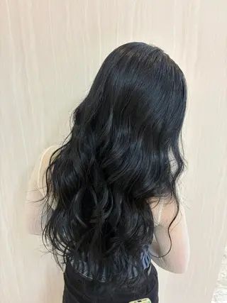 ロング カラー 齋藤 多美のヘアスタイル