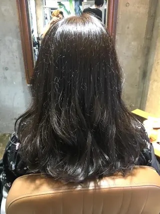 セミロング カラー 北條 優輝のヘアスタイル