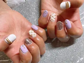 ネイル VIERU 🌈🎀💖のネイルデザイン