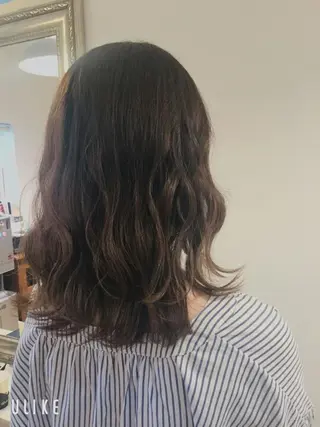 カラー ミディアム 田辺 侑未のヘアスタイル