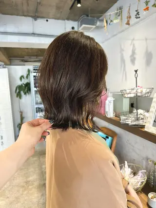 ミディアム カラー ヘアアレンジ 落合　眺 (オチアイ　ノゾミ)のヘアスタイル