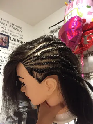 ヘアアレンジ EARTH 浦添店のヘアスタイル