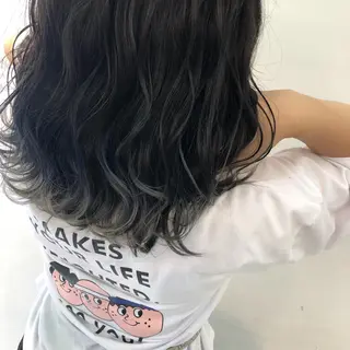 セミロング カラー 渡邊 唯のヘアスタイル