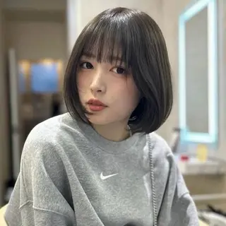 ショート カラー ERIKA YAMAMOTOのヘアスタイル