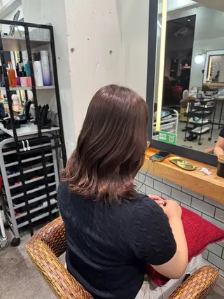 ミディアム カラー 暖色カラー🤎Red Neo meiのヘアスタイル