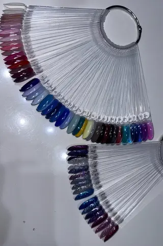 ネイル nolimit.osakaアメ村店所属・NOLIMIT shihoのネイルデザイン