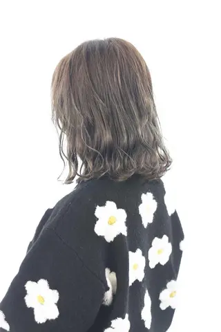 セミロング カラー Atem ☀️大町店のヘアスタイル