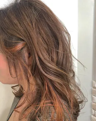 セミロング BRIDGE あきらのヘアスタイル