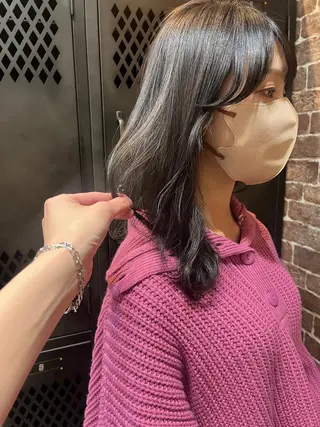 セミロング カラー パーマ ヘアアレンジ メンズ キッズ ネイル マツエク・マツパ アイブロウ 久木原 ゆりのヘアスタイル