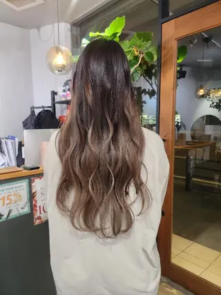 ロング カラー 金田 拓也のヘアスタイル