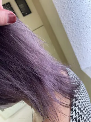 カラー 透明感ブリーチ ハイトーンウエダのヘアスタイル
