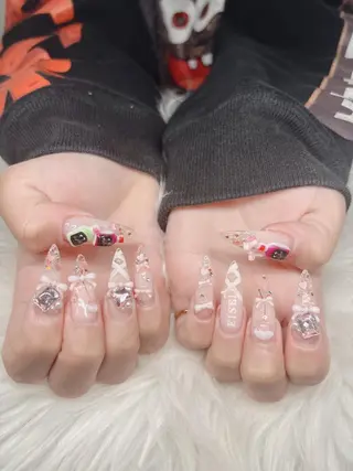 ネイル Lee Nailsのネイルデザイン