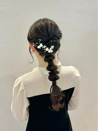 ロング ヘアアレンジ 𝒎𝒐𝒆🩰 名駅/ヘアメ/暖色♡のヘアスタイル
