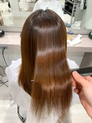 セミロング 【縮毛矯正プロ講師】 島野 伊央汰のヘアスタイル