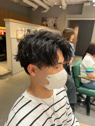 ショート パーマ メンズ 梅田茶屋町メンズ 専門美容師 山元一平のヘアスタイル