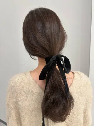 セミロング Zina京都河原町店所属・透明感ベージュカラー yumekaのヘアスタイル