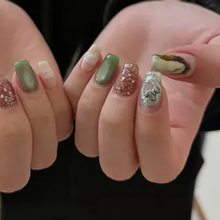 ネイル qua.Hitomi /  立川のネイルデザイン