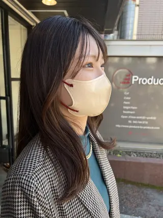 セミロング ハイライト特化小澤 奈津美のヘアスタイル