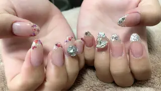 ネイル t. yoshizawaのネイルデザイン