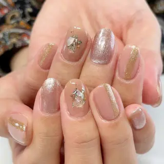 ネイル 東 千夏のネイルデザイン