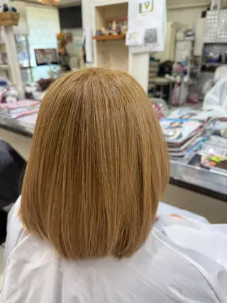 ショート 縮毛矯正専門店　美容室ハース所属・ウィリアム シュウのヘアスタイル