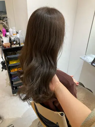 ロング ✨色持ちの良い艶 カラー✨蟹江真世のヘアスタイル