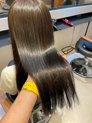 ロング カラー オリーブカラー🫒/ ハッシュカット/みゆのヘアスタイル
