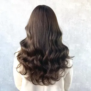 ロング カラー サロウィン所属・K-POP好き美容師 🇰🇷Kai.Yのヘアスタイル