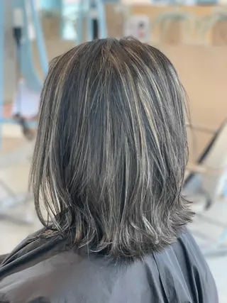 ミディアム カラー 北川 拓也のヘアスタイル