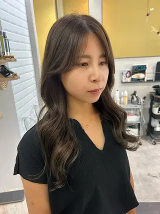 ロング カラー hub hair レイヤー/透明感のヘアスタイル