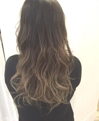 セミロング ロング カラー ハイトーン×髪質改善 KENTAのヘアスタイル